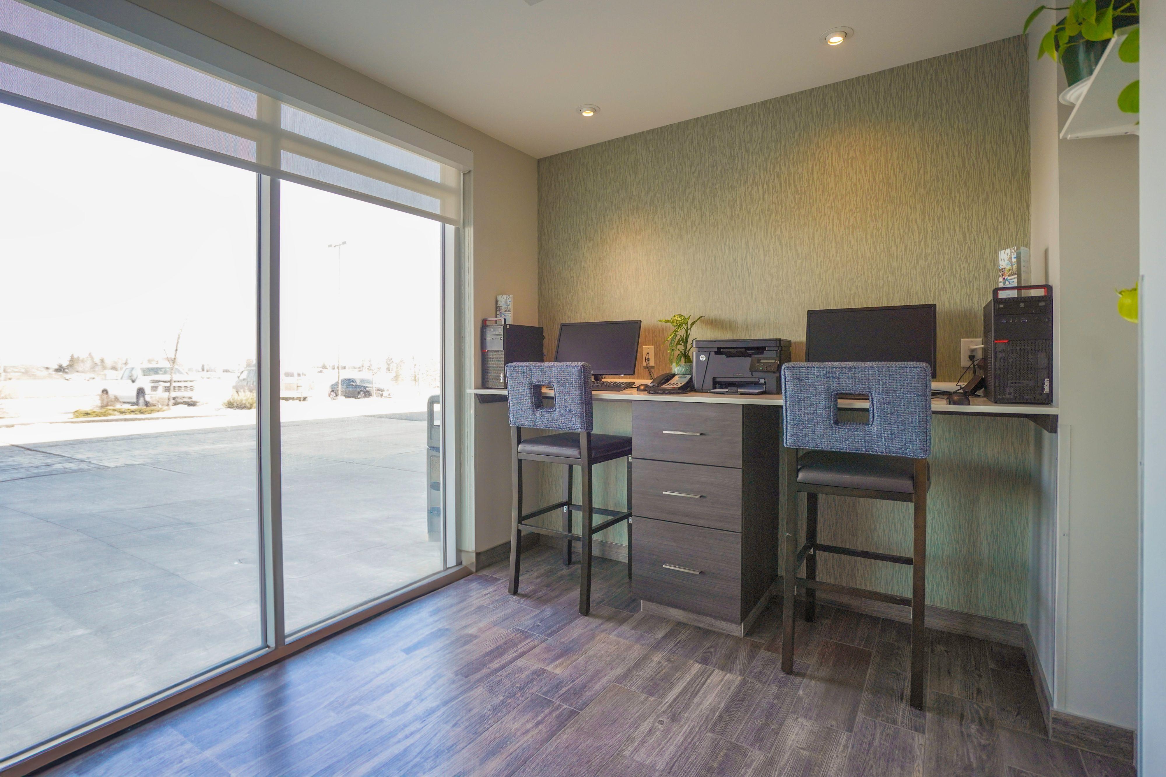 Fairfield Inn & Suites By Marriott Airdrie Exterior foto